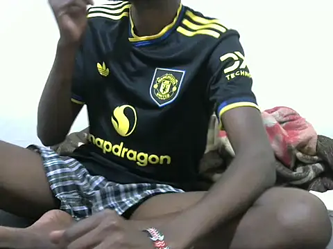 hot ebonys1 online show from September 14, 2025, 6:07 pm