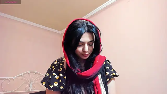 Snapshot of _cleopattra_ chatting on December 24, 2024, 6:39 pm cleopattra online show from December 24, 2024, 6:39 pm