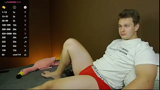 Snapshot of charlie_smiley chatting on September 16, 2025, 4:24 am charlie smiley online show from September 16, 2025, 4:24 am