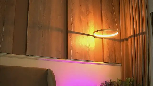 Snapshot of EmilyRaymont chatting on February 9, 2025, 3:32 am EmilyRaymont online show from February 9, 2025, 3:32 am