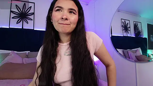 Tifanny grey online show from November 11, 2025, 7:47 pm