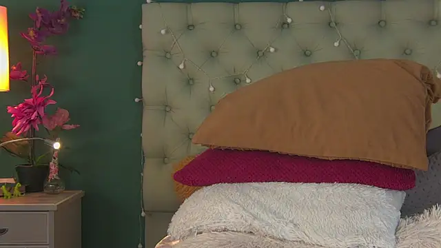 AlicePirs online show from January 20, 2025, 8:52 am