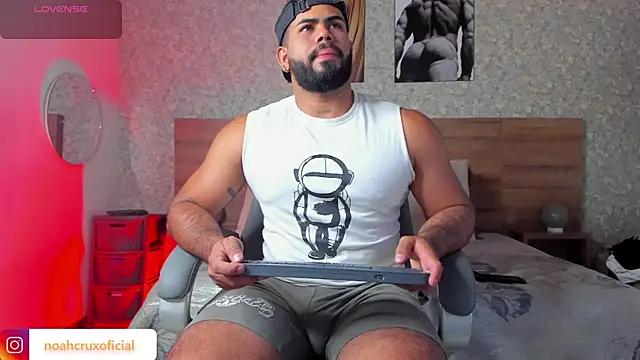 noah crux online show from September 29, 2025, 8:13 pm