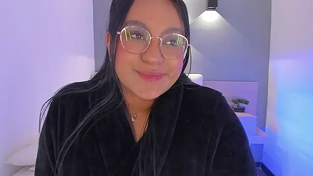 Snapshot of ellamontoya chatting on February 11, 2025, 7:23 am ellamontoya online show from February 11, 2025, 7:23 am