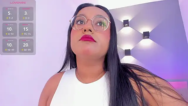 Snapshot of ellamontoya chatting on February 27, 2025, 4:31 am ellamontoya online show from February 27, 2025, 4:31 am