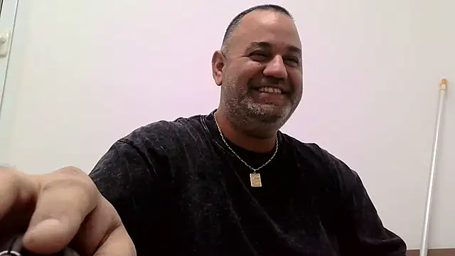 Snapshot of your_man85 chatting on January 27, 2025, 8:39 pm your man85 online show from January 27, 2025, 8:39 pm