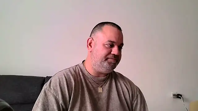 Snapshot of your_man85 chatting on March 5, 2025, 9:16 am your man85 online show from March 5, 2025, 9:16 am