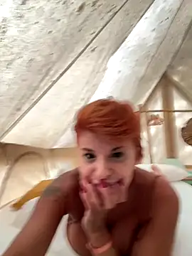 Snapshot of Selvaggia_official83 chatting on September 8, 2025, 3:55 pm Selvaggia official83 online show from September 8, 2025, 3:55 pm