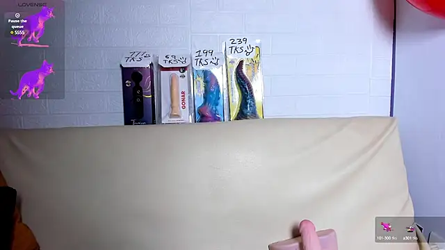 Snapshot of Yeye_scs chatting on February 18, 2025, 3:32 pm Yeye scs online show from February 18, 2025, 3:32 pm