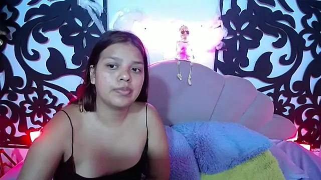 Snapshot of your_little_naughty1 chatting on October 30, 2025, 2:57 am your little naughty1 online show from October 30, 2025, 2:57 am