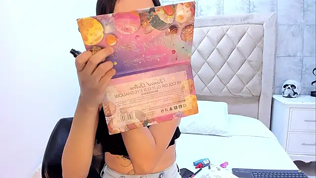 Snapshot of MelodyBliss chatting on November 20, 2025, 9:03 pm MelodyBliss online show from November 20, 2025, 9:03 pm