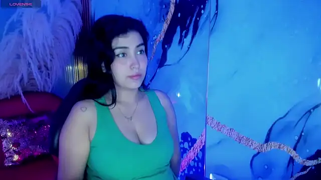 Snapshot of emma__cute__ chatting on September 13, 2025, 11:32 am emma cute online show from September 13, 2025, 11:32 am