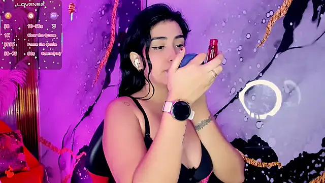 Snapshot of emma__cute__ chatting on November 16, 2025, 11:27 am emma cute online show from November 16, 2025, 11:27 am