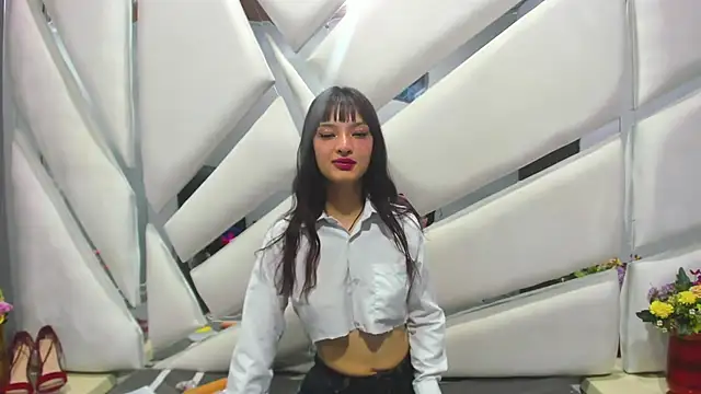 Aurora 18 online show from February 25, 2025, 9:02 pm