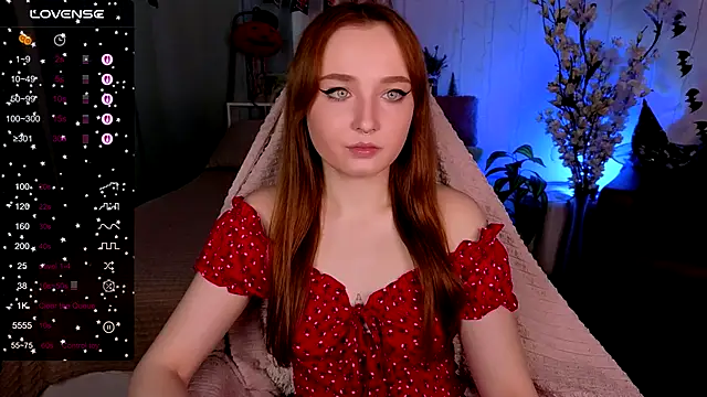 Emma Chery online show from October 30, 2025, 5:53 am