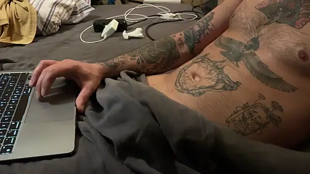 Snapshot of kameray12 chatting on March 17, 2025, 6:11 pm kameray12 online show from March 17, 2025, 6:11 pm