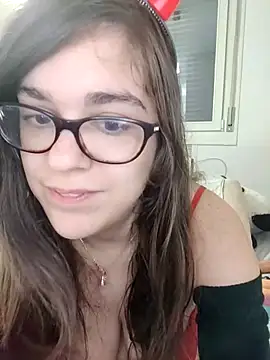 Snapshot of Miachan_LaGattinaVogliosa chatting on October 28, 2025, 1:58 pm Miachan LaGattinaVogliosa online show from October 28, 2025, 1:58 pm