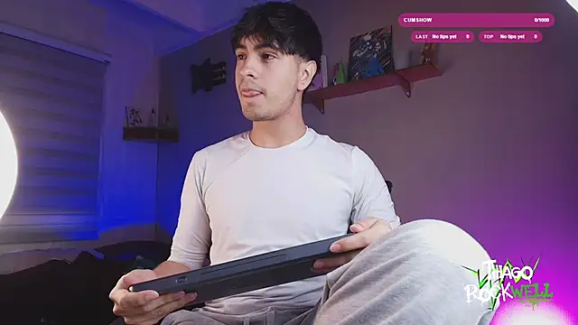 thiago rockwelll online show from September 9, 2025, 11:10 am