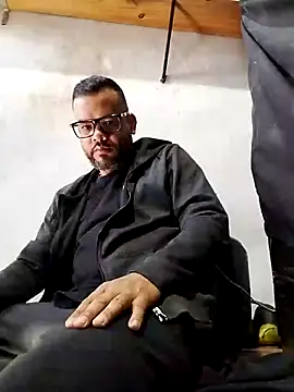 Daos69 online show from December 21, 2025, 1:51 pm