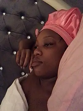 Snapshot of Miss_Moriah chatting on February 14, 2025, 5:41 am Miss Moriah online show from February 14, 2025, 5:41 am