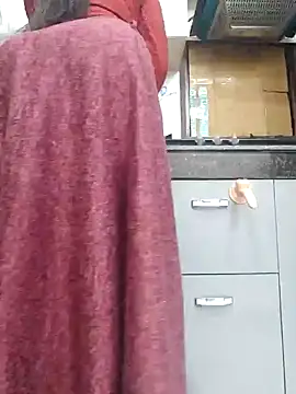 Snapshot of Manpreet_kaur21 chatting on December 15, 2024, 12:49 pm Manpreet kaur21 online show from December 15, 2024, 12:49 pm