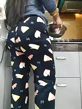 Snapshot of Manpreet_kaur21 chatting on December 21, 2024, 6:09 am Manpreet kaur21 online show from December 21, 2024, 6:09 am