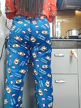 Snapshot of Manpreet_kaur21 chatting on December 25, 2024, 7:57 am Manpreet kaur21 online show from December 25, 2024, 7:57 am