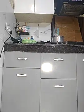 Snapshot of Manpreet_kaur21 chatting on February 18, 2025, 1:33 pm Manpreet kaur21 online show from February 18, 2025, 1:33 pm