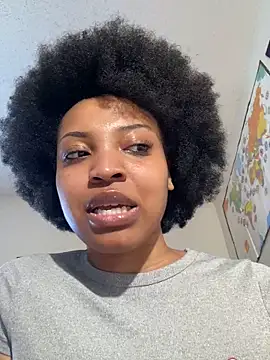 Snapshot of KimiAqua chatting on March 12, 2025, 1:51 pm KimiAqua online show from March 12, 2025, 1:51 pm