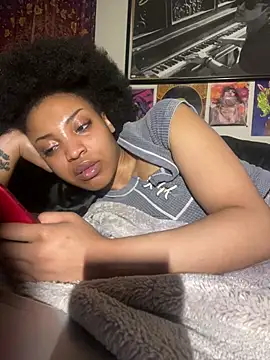 Snapshot of KimiAqua chatting on March 14, 2025, 1:37 am KimiAqua online show from March 14, 2025, 1:37 am