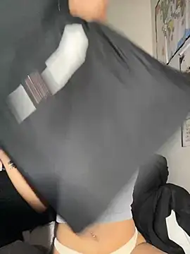 Snapshot of KimiAqua chatting on March 14, 2025, 10:50 am KimiAqua online show from March 14, 2025, 10:50 am