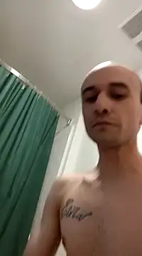 Snapshot of gabelove369 chatting on December 28, 2024, 12:36 am gabelove369 online show from December 28, 2024, 12:36 am