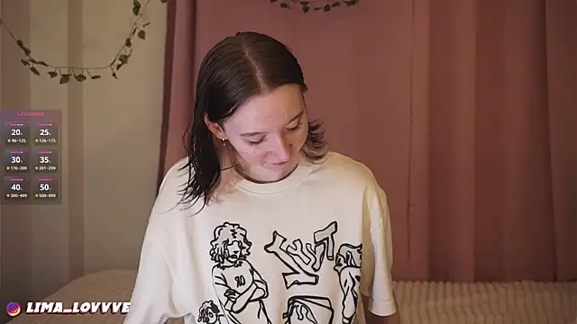 LimaLexxx online show from November 17, 2025, 5:52 pm