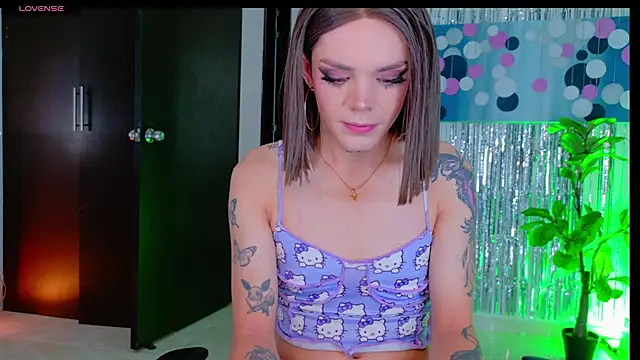 Snapshot of Chris_parker27 chatting on February 8, 2025, 12:39 pm Chris parker27 online show from February 8, 2025, 12:39 pm