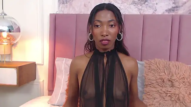 SabrinaDevill online show from February 5, 2025, 1:33 pm