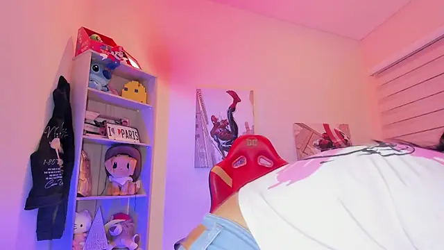 Snapshot of madelyn_rose_ chatting on January 16, 2025, 1:58 am madelyn rose online show from January 16, 2025, 1:58 am