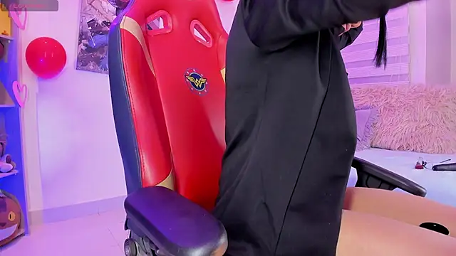 Snapshot of madelyn_rose_ chatting on February 12, 2025, 2:24 am madelyn rose online show from February 12, 2025, 2:24 am