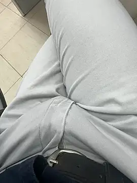 Snapshot of hotisraeli chatting on December 31, 2024, 10:48 am hotisraeli online show from December 31, 2024, 10:48 am