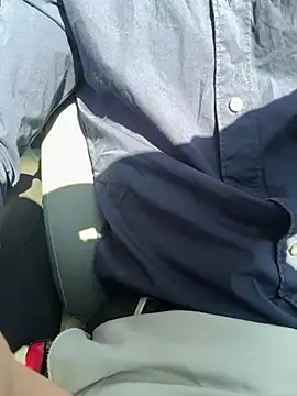 Snapshot of hotisraeli chatting on January 1, 2025, 8:24 am hotisraeli online show from January 1, 2025, 8:24 am