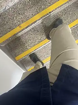 Snapshot of hotisraeli chatting on March 3, 2025, 9:11 am hotisraeli online show from March 3, 2025, 9:11 am