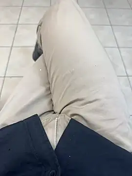 Snapshot of hotisraeli chatting on March 9, 2025, 11:03 am hotisraeli online show from March 9, 2025, 11:03 am