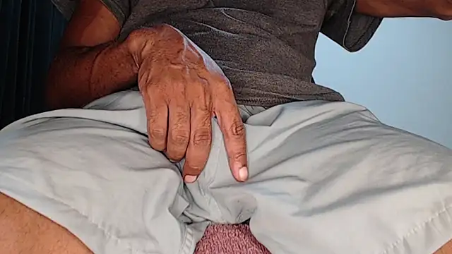 Snapshot of guinho_sp chatting on March 3, 2025, 11:44 am guinho sp online show from March 3, 2025, 11:44 am