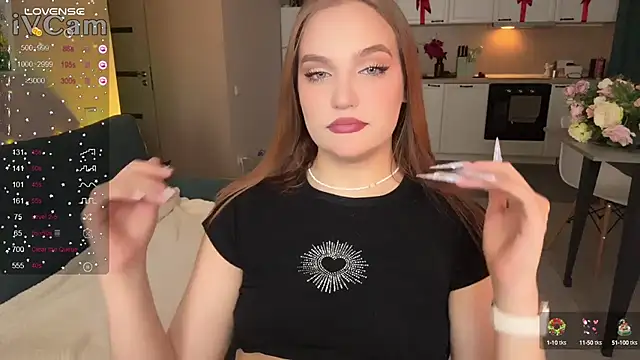 CarolineLovers online show from February 2, 2025, 9:02 pm