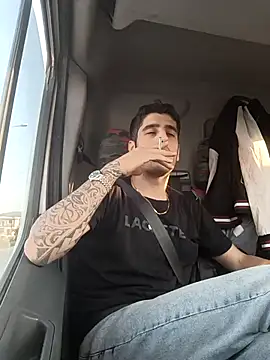 arenn1997 online show from November 27, 2025, 1:02 pm