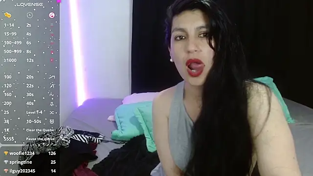 Snapshot of cristina_connor chatting on December 19, 2024, 2:45 am cristina connor online show from December 19, 2024, 2:45 am