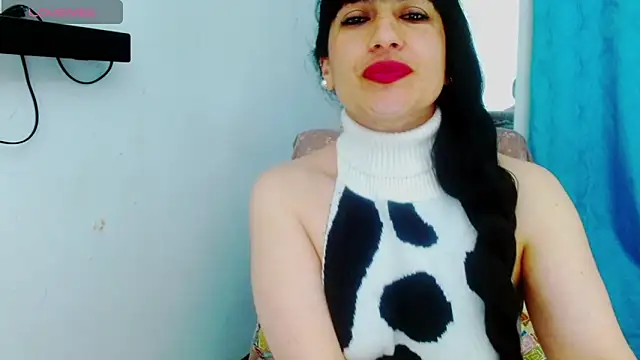 Snapshot of cristina_connor chatting on September 22, 2025, 1:29 am cristina connor online show from September 22, 2025, 1:29 am