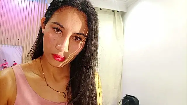 Cataleyalove ADY online show from October 8, 2025, 11:46 pm