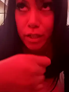 daaibaby1 online show from November 25, 2025, 12:27 pm