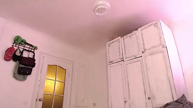 Snapshot of Mayrumey chatting on February 2, 2025, 5:04 pm Mayrumey online show from February 2, 2025, 5:04 pm