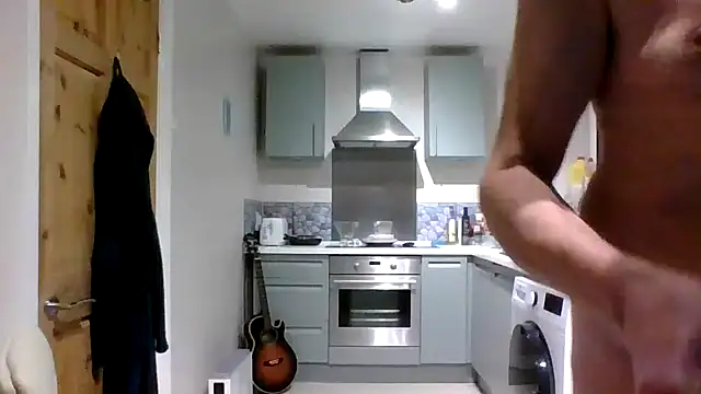 Snapshot of jimmybenido chatting on December 4, 2025, 5:32 pm jimmybenido online show from December 4, 2025, 5:32 pm